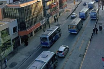 Historias de micro: el micrero, la vieja cu*** y yo