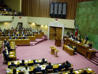 Asignaciones de senadores aumentarán en 1,5 millones de pesos