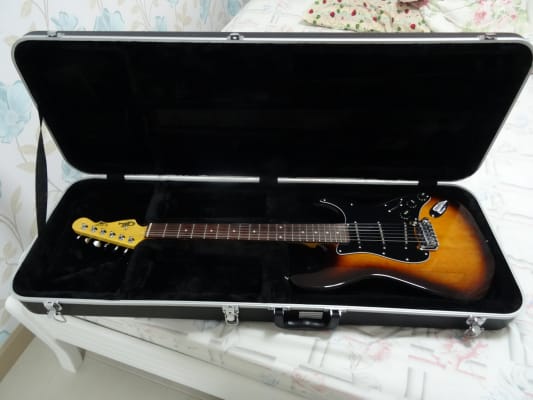 G L Tribute S500 Electric Guitar Musician S Friend