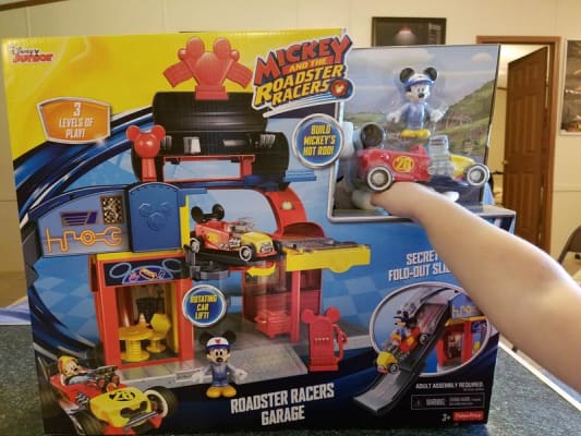 mickey mouse roadster garage