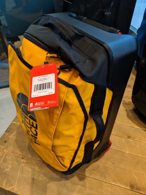 north face rolling thunder 22 yellow