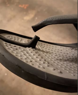 crocs athens mens flip flops