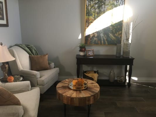 Round Wood Coffee Table With Metal Legs