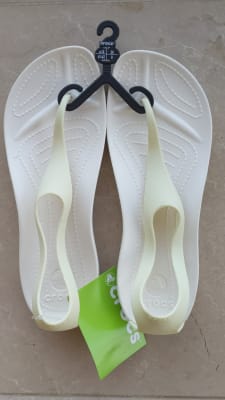 sexi flip crocs canada video