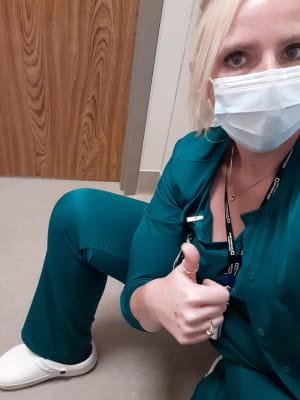 crocs specialist ii clog black