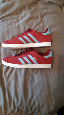 red adidas trainers jd sports