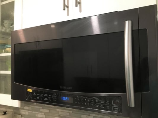 Mc17j8000cg Samsung 1 7 Cu Ft Over The Range Convection Microwave Slim Fry Black Stainless Steel