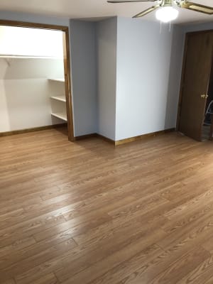 Dream Home Xd 12mm Pad Select Red Oak Laminate Lumber Liquidators Flooring Co