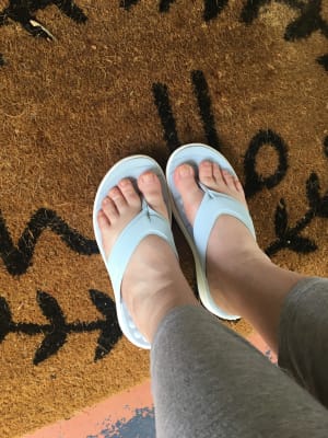 women's crocs reviva flip