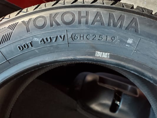 Avid Ascend Gt All Season Touring Tire Yokohama Tire
