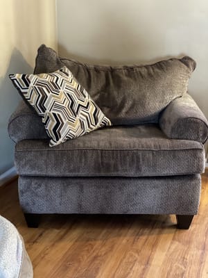 Lane Home Solutions Bellamy Taupe Chair And A Quarter Big Lots