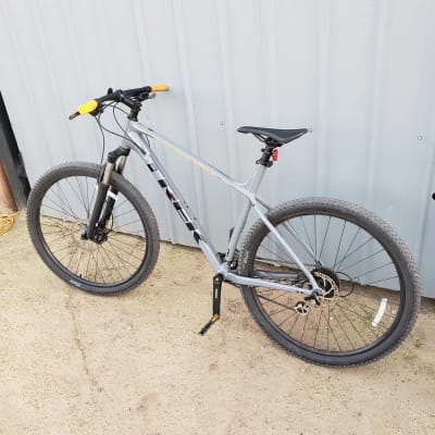 trek marlin 6 2020 mountain bike