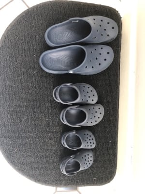 infant crocs size 0