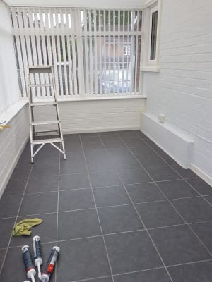 Mapei Anti Mould Flexible Coloured Tile Grout Grey 5kg Wickes Co Uk