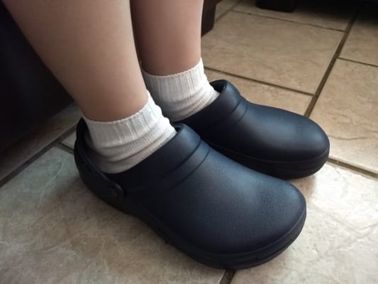 crocs specialist ii clog