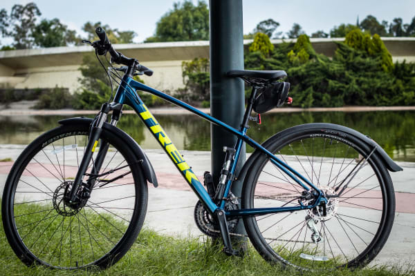 trek dual sport 2 mulsanne blue