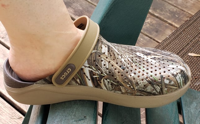 max 5 camo crocs