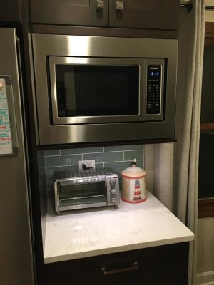 Kitchenaid Kmcs1016gss In Outlet 1 6 Cu Ft Countertop Microwave