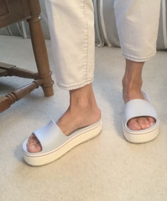 crocs platform slides