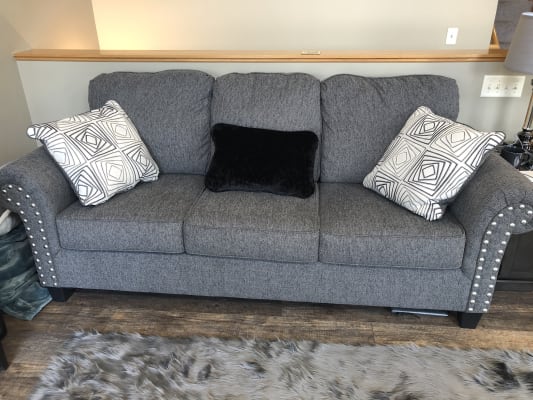 Bevin Sofa Hom Furniture