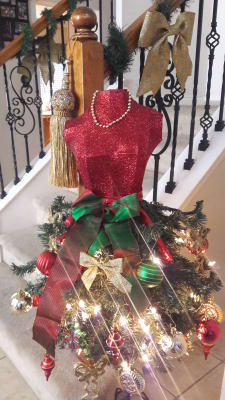 Winter Wonder Lane 4 Pre Lit Dress Form Tree Big Lots