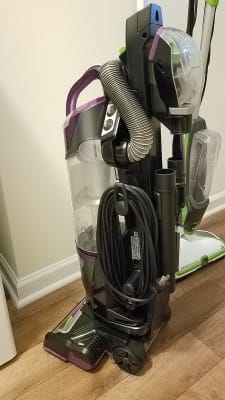 Bissell Powerglide Lift Off Pet 2043 Vacuuming