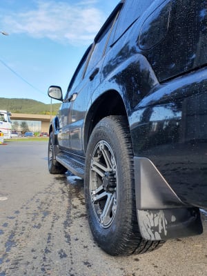 265 60 R18 110t Yokohama Geolandar A T G015 Summer Tyre F C 72 Tyres Rims Automotive Mymobileindia Com