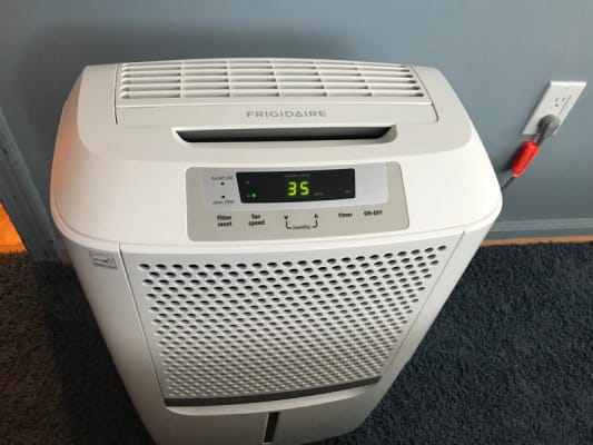 Customer Reviews Frigidaire Fad704dwd 70 Pint Dehumidifier Sylvane