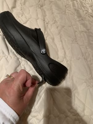 crocs women's mercy work clog reviews