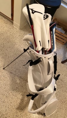 white nike golf bag