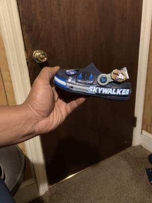 luke skywalker crocs