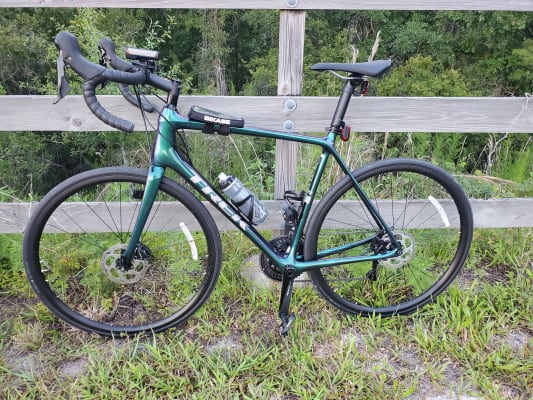 trek emerald iris