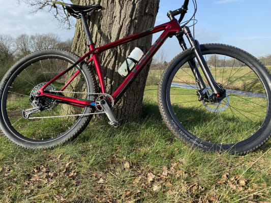 trek procaliber 9.7 rage red