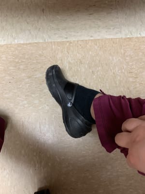 crocs mercy work clog