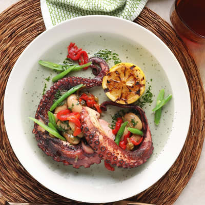 Frozen Cooked Octopus Tentacle — Tomodachi Shop US