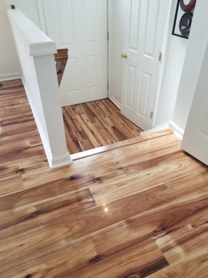Dream Home Xd 12mm Heard County Hickory High Gloss Laminate Flooring Lumber Liquidators Flooring Co