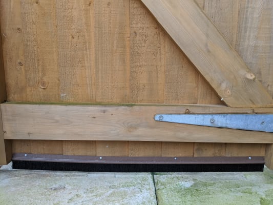 Wickes Door Brush Draught Excluder Brown 838mm Wickes Co Uk