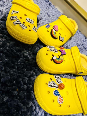 crocs with fur yellow