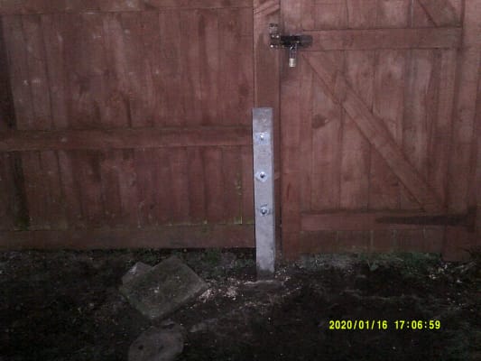 Wickes Fence Concrete Repair Spur 75mm X 100mm X 1200mm Wickes Co Uk