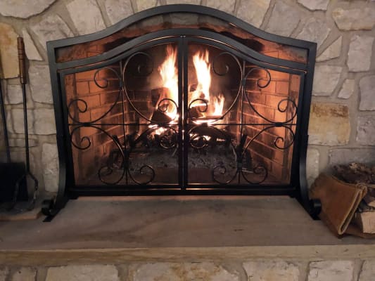 Crest Fireplace Screen With Doors Plowhearth From traditional to luxury fireplace screens we have the best on the market. crest fireplace screen with doors