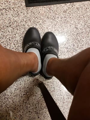 crocs women's mercy clog