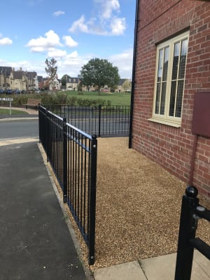 Tarmac 10mm Gravel Pea Shingle Jumbo Bag Wickes Co Uk