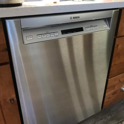 how much does a bosch dishwasher weigh