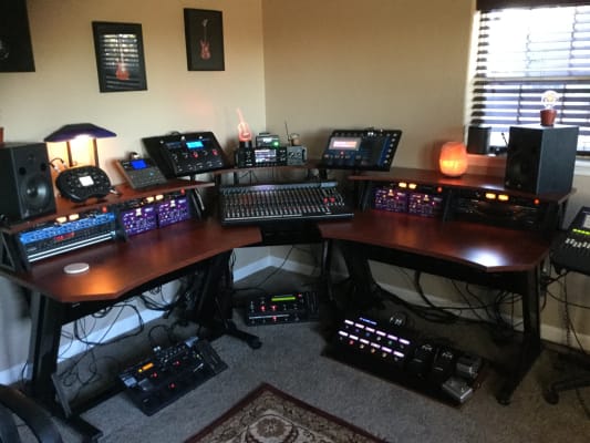 Studio Trends 30 Studio Desk With 4 Ru Rack Cherry Musician S Friend