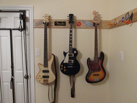 Bass Guitar Wall Hanger Off 57 - Wall Mount For Bass Guitar Bass Guitar Wall Hanger Off 57 - Wall Mount For Bass Guitar