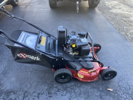 Commercial 30 X-Series Walk Behind 