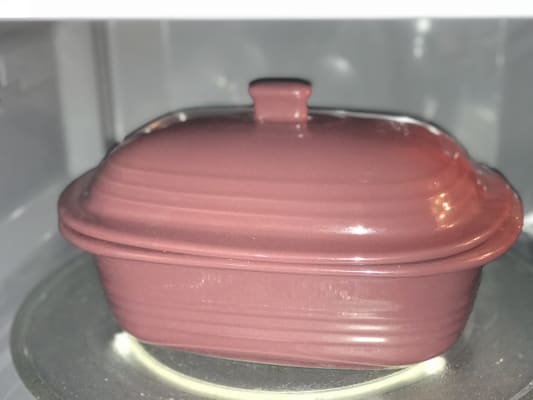 Smothered Chicken With Garlic Recipes Pampered Chef Canada Site Place chicken breast in deep covered baker. smothered chicken with garlic