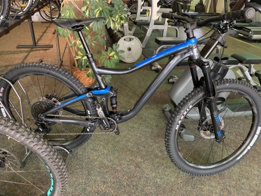 Giant Trance 3 Complete Mountain Bike Evo