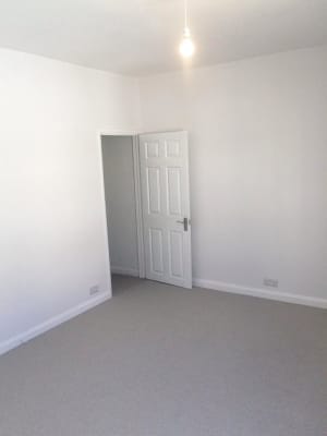 Wickes Victorian White No 125 Vinyl Matt Emulsion Paint 5l Wickes Co Uk There are shades of white,beige, sage and olive. wickes victorian white no 125 vinyl matt emulsion paint 5l