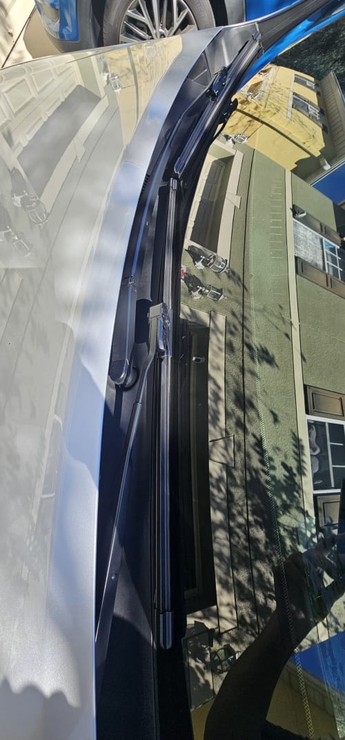 Wiper Blade: 26", Advantedge Premium Beam, Lasts 2x Longer, Pack of 1